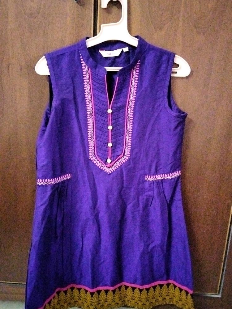 Short Kurti