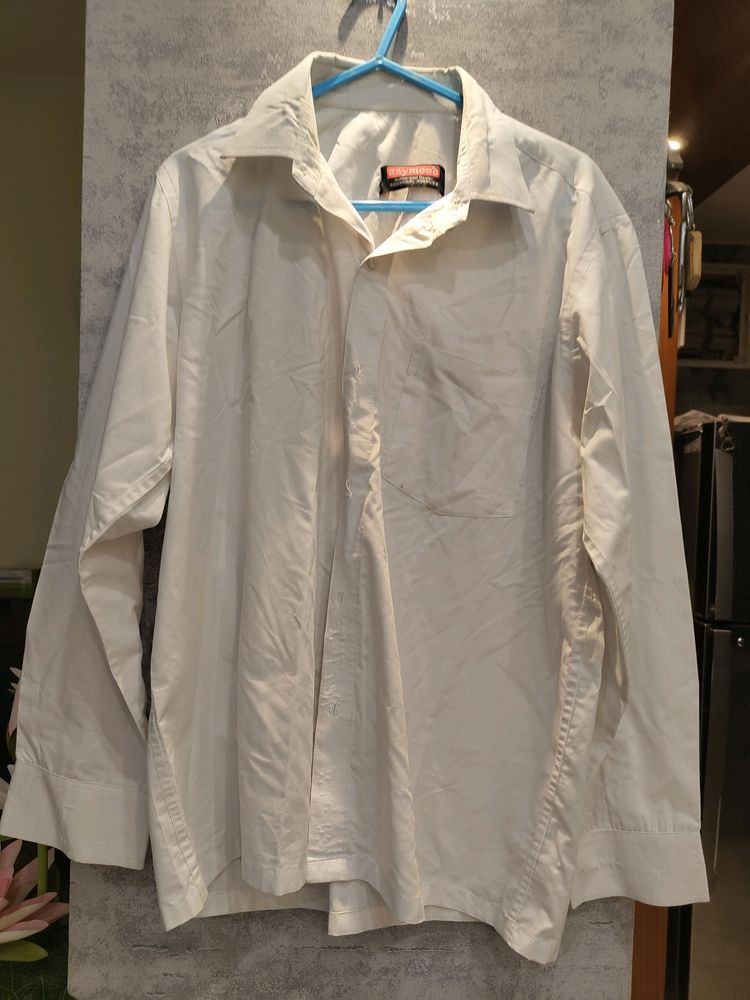 Men Cotton Collared Formal Shirt By Raymond