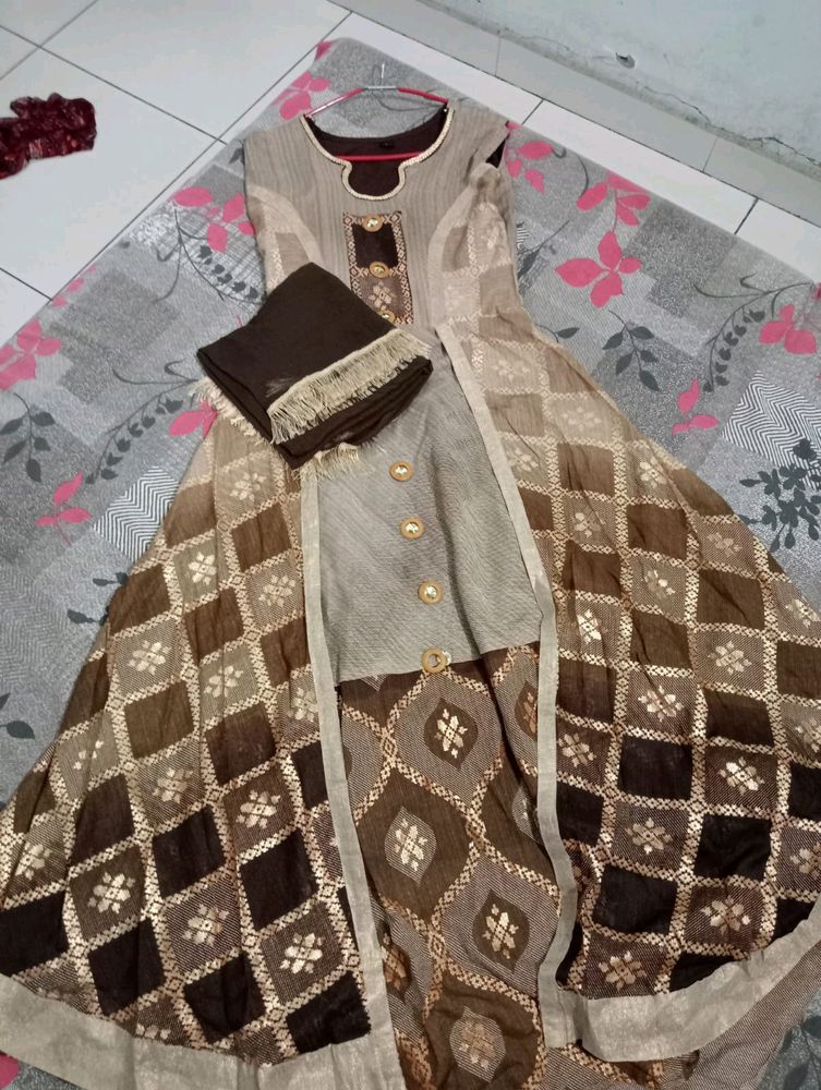 Beautiful Brown Gown With Dupatta