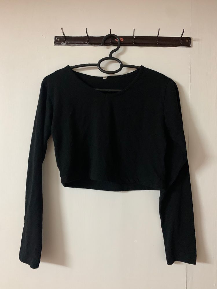 basic long sleeve crop top