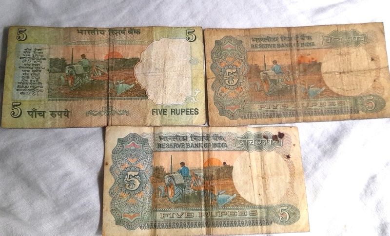 Three 5rs And Two 10rs Notes.