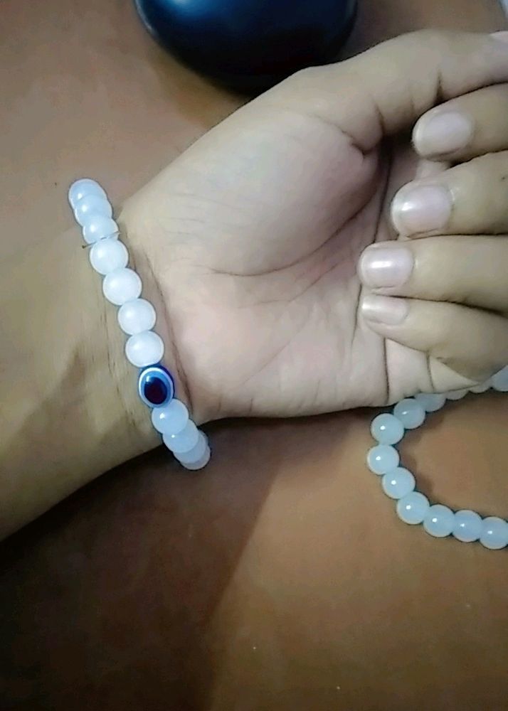 Evil Eye White Pearl Bracelet