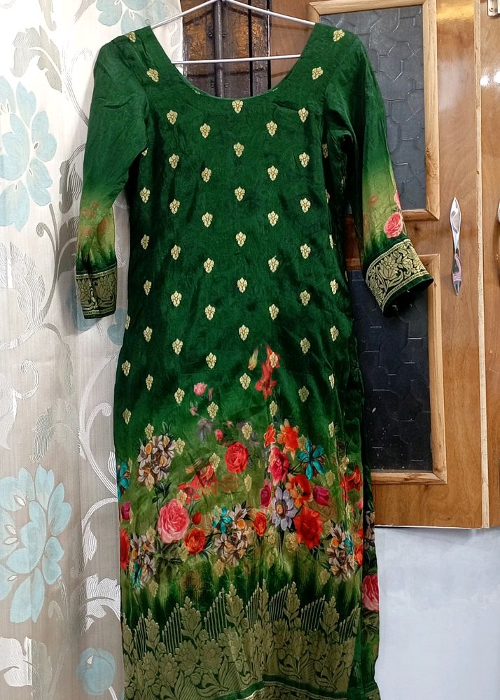 Green Banarasi Suit With Plazo And Dupatta