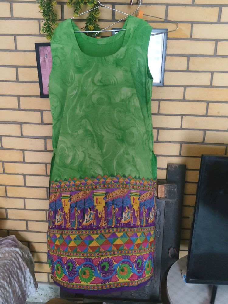 Green Kurti