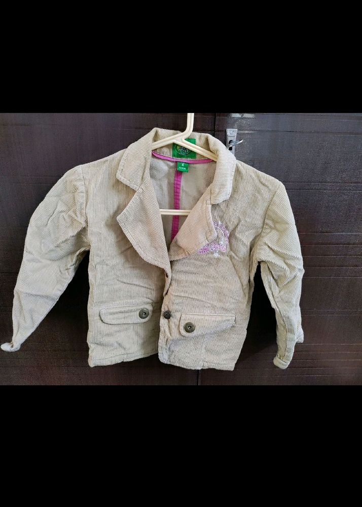 Beautiful Kids Coat With Metal Button