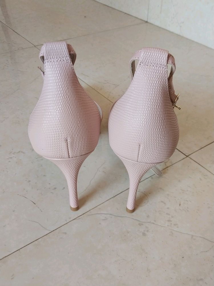 Women's Heel