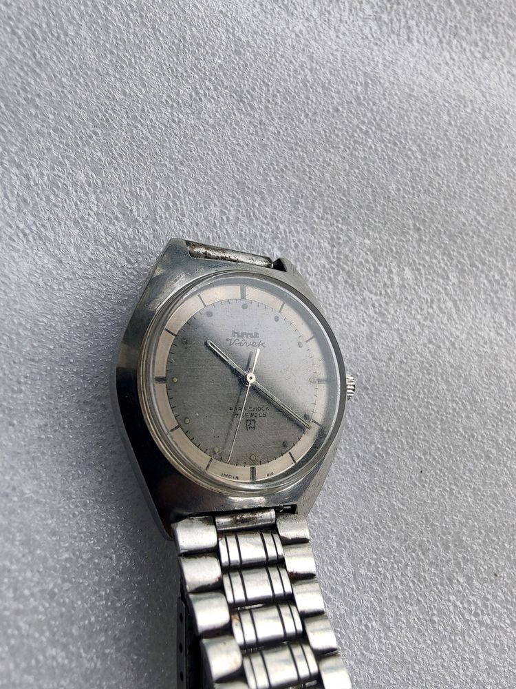 Vintage HMT Vivek Manual Hand-Winding Watch.