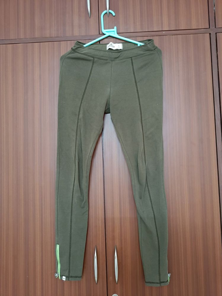 Hollister Olive Ankle Zip Trackpant