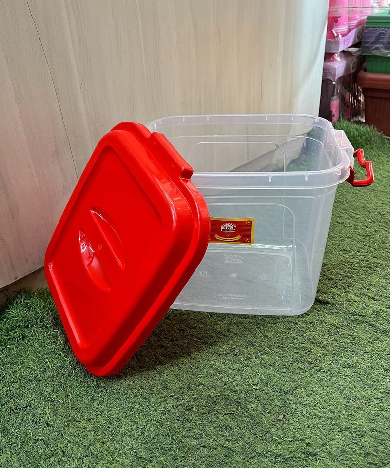 Side-Lock Container