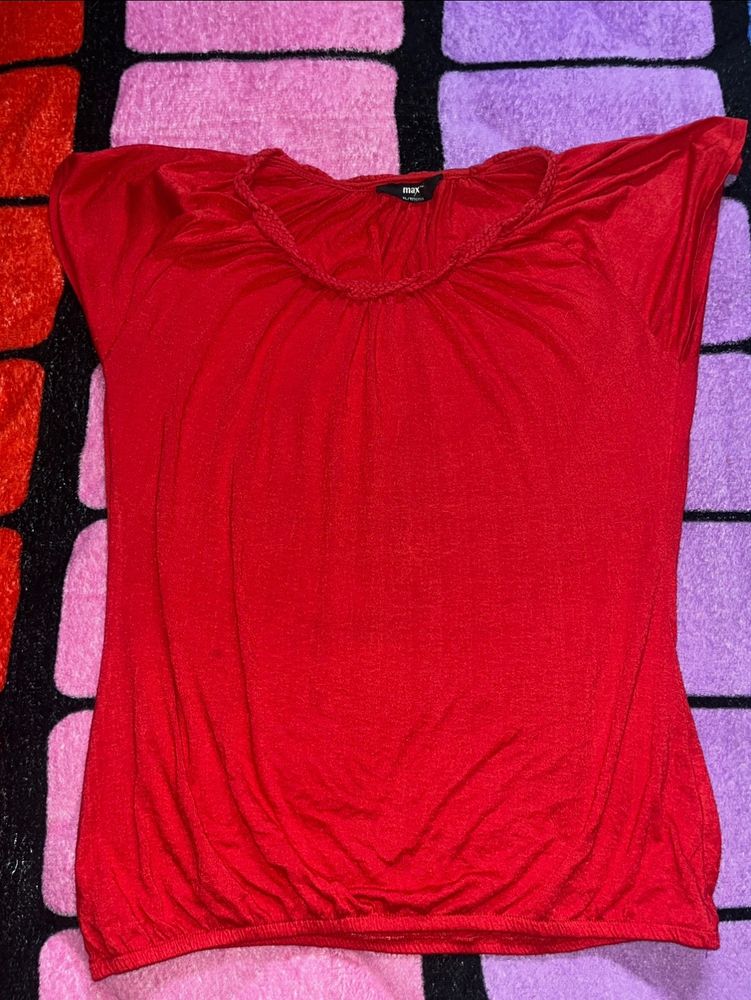 Beautiful Red Top XL Size