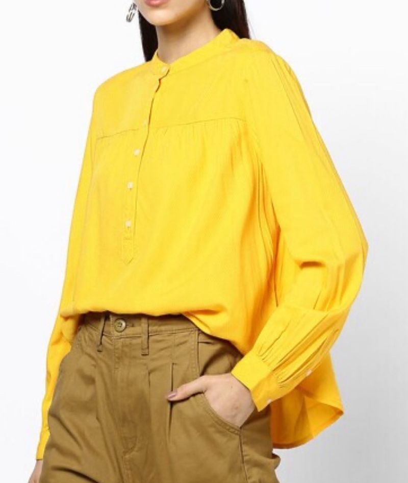 OG Levi’s 💛Woven Top, Mandarin Collar