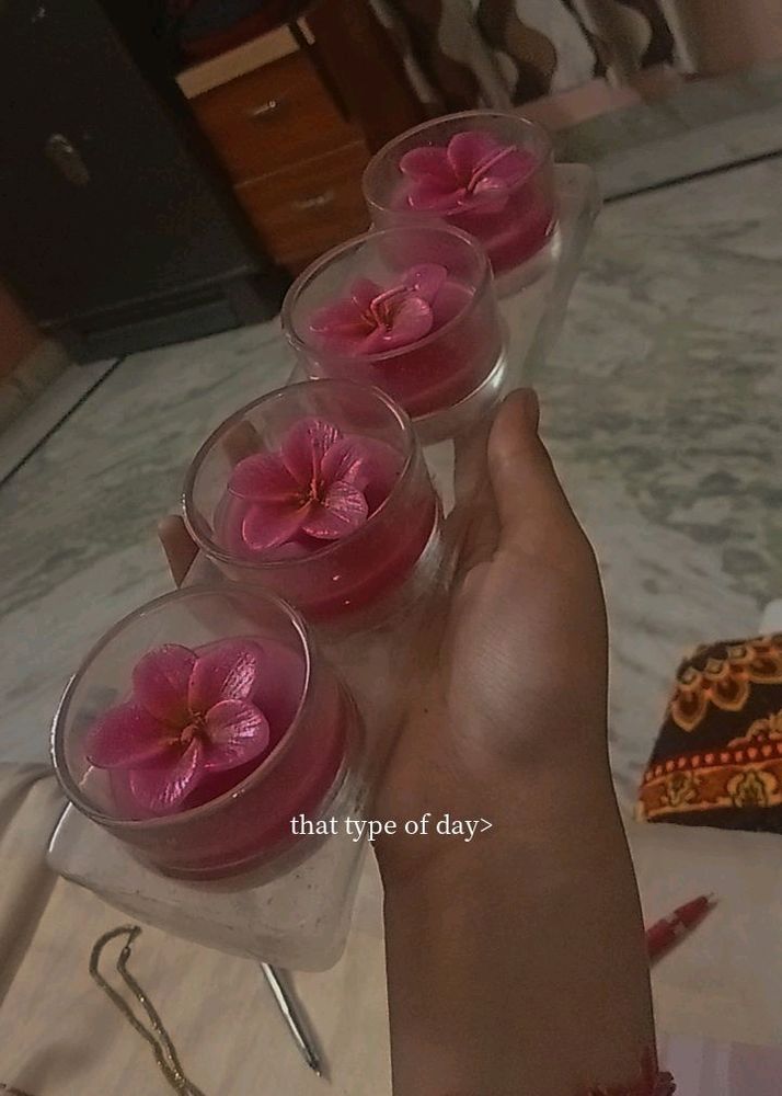 FLOATING CANDLES