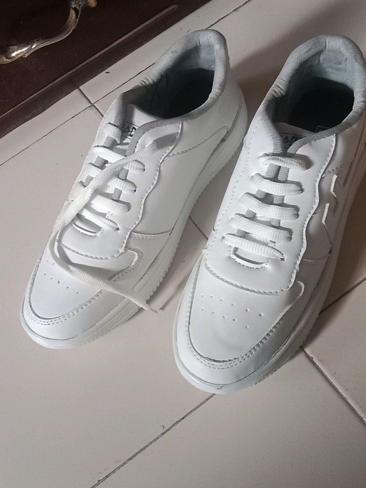 Brand New White Casual Sneakers