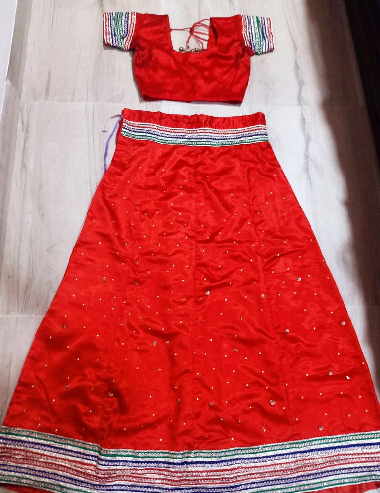 Women Reddish Embroidery 🪡 Navratri Choli