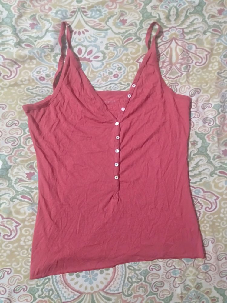 Women's Top