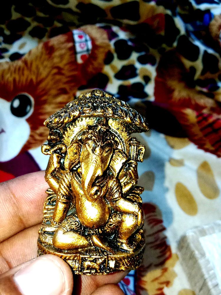 God Of Magnet Golden Ganesha