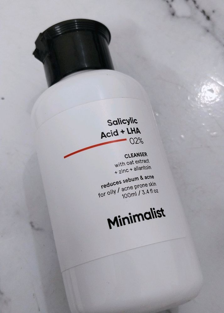 Minimalist 2% Salycelic Acid Facewash🩵