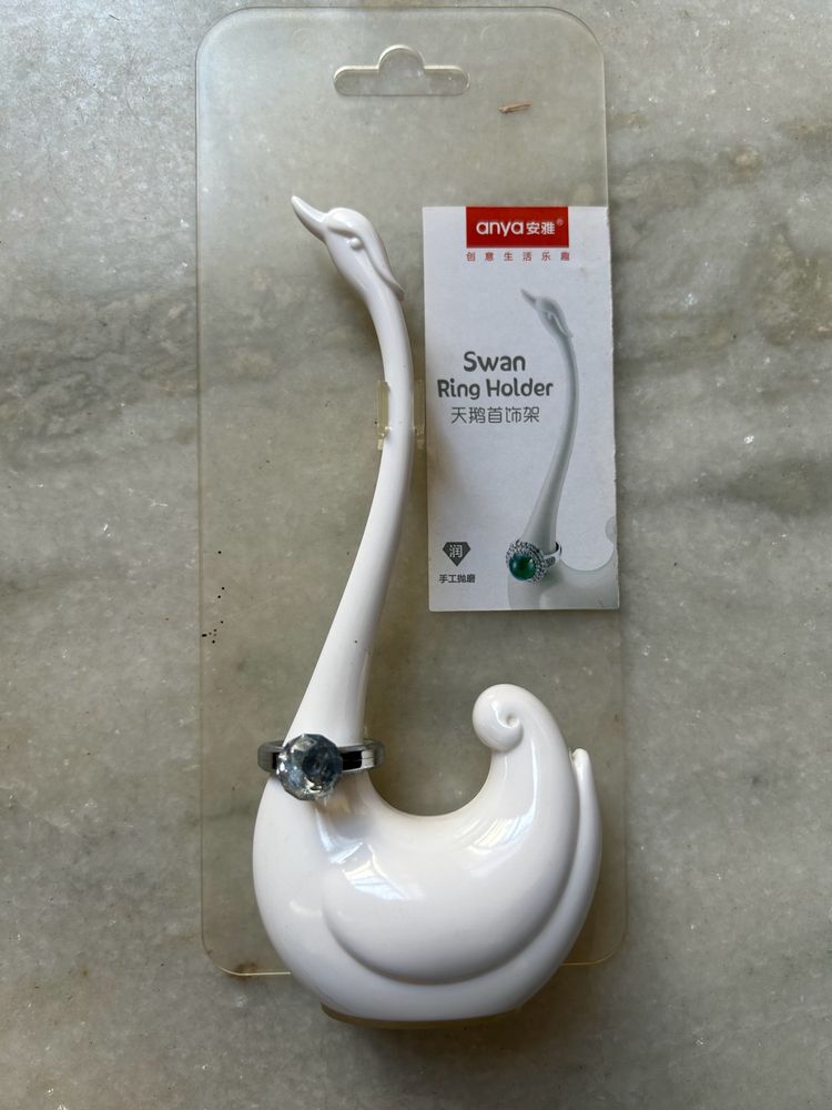 Swan Ring Holder