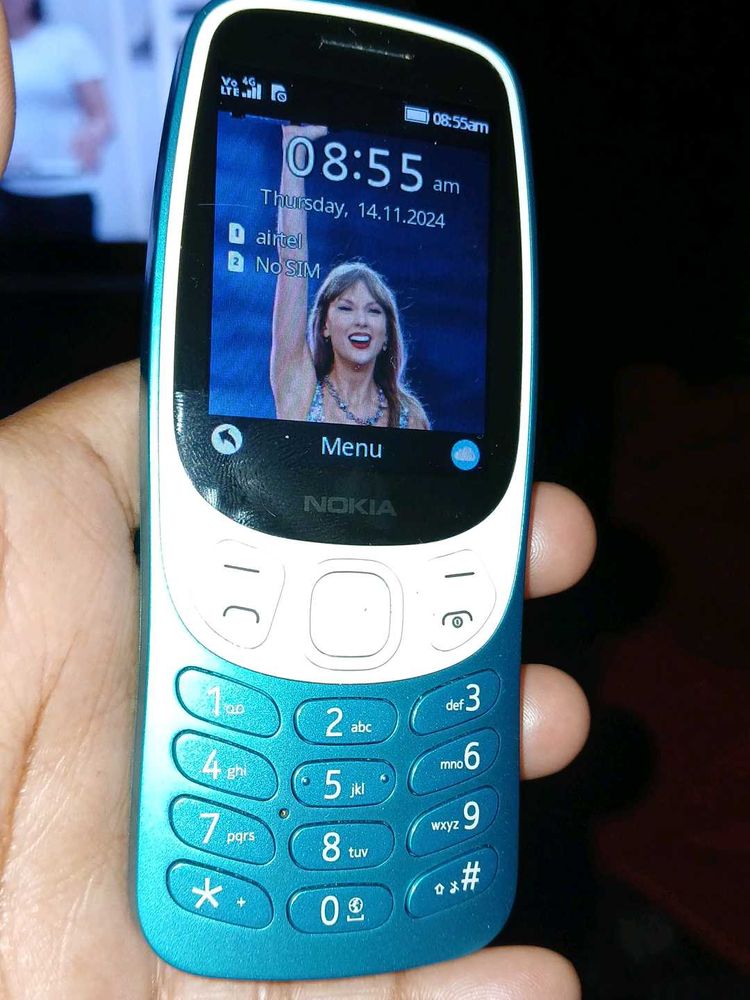 GRAB SOON...Nokia 3210...4g Keypad Mobile