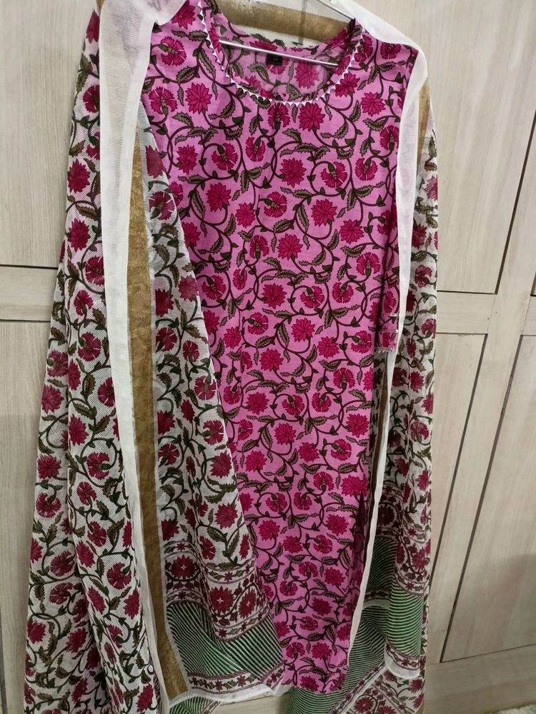 Floral Print Cotton Kurta Pant Set