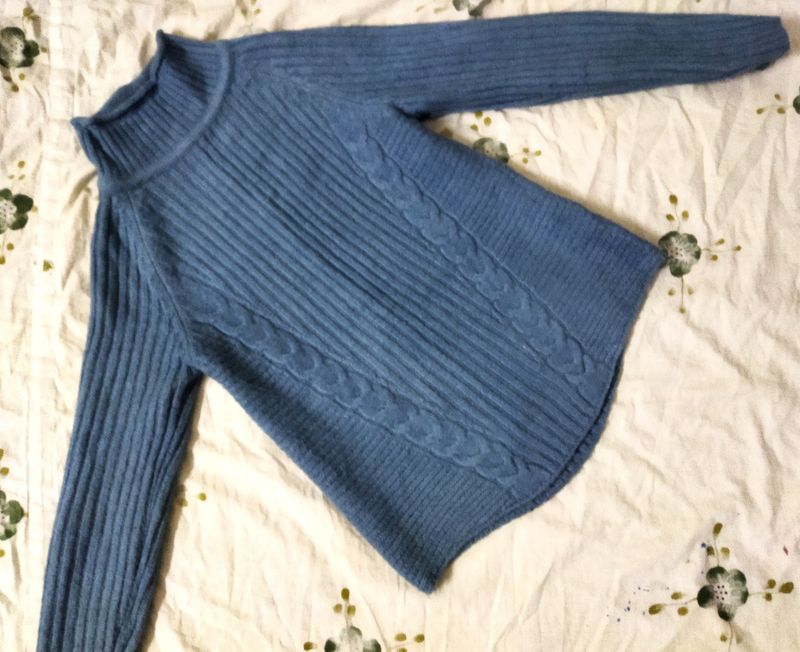 Turtle neck Light Blue Shade Sweater