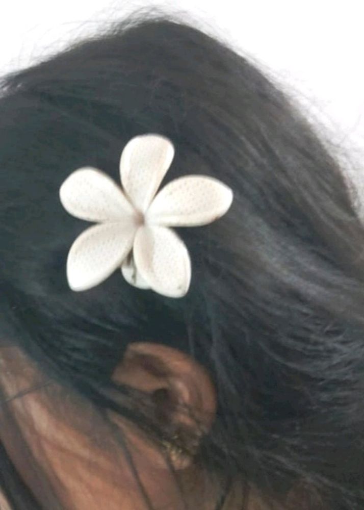 Flower Hair Clip