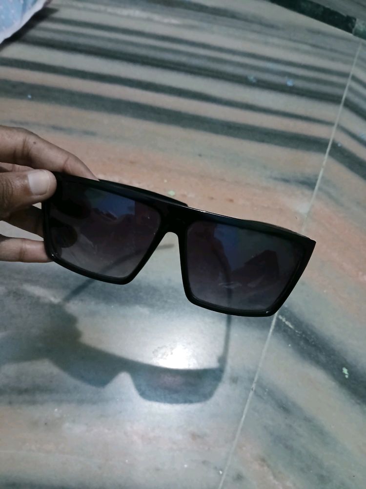 Trendy Sunglass Unisex, Never Used Totally New