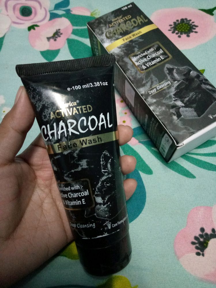 Charcoal Face Wash + One Freebies