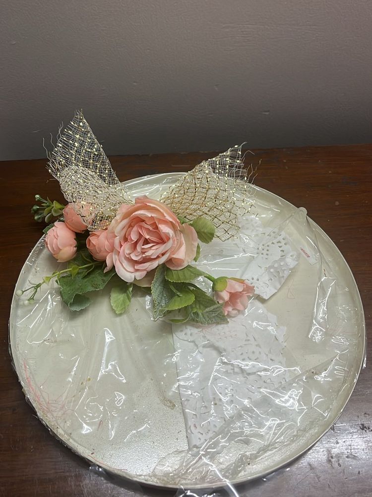 Beautiful Handmade White Gifting Tray