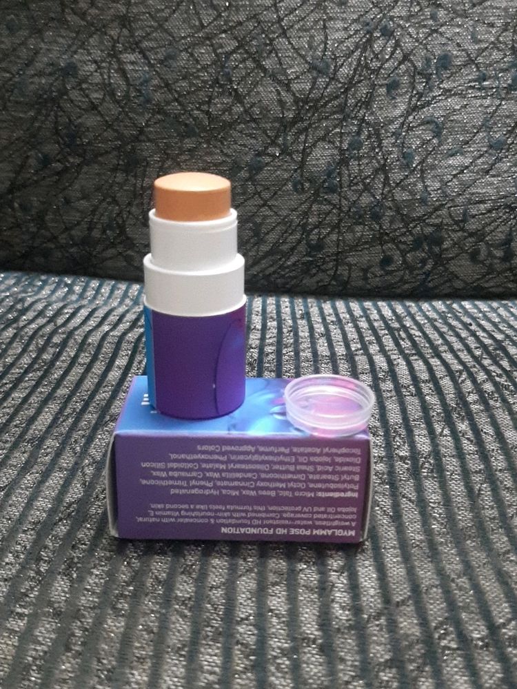 Myglamm HD Foundation Stick