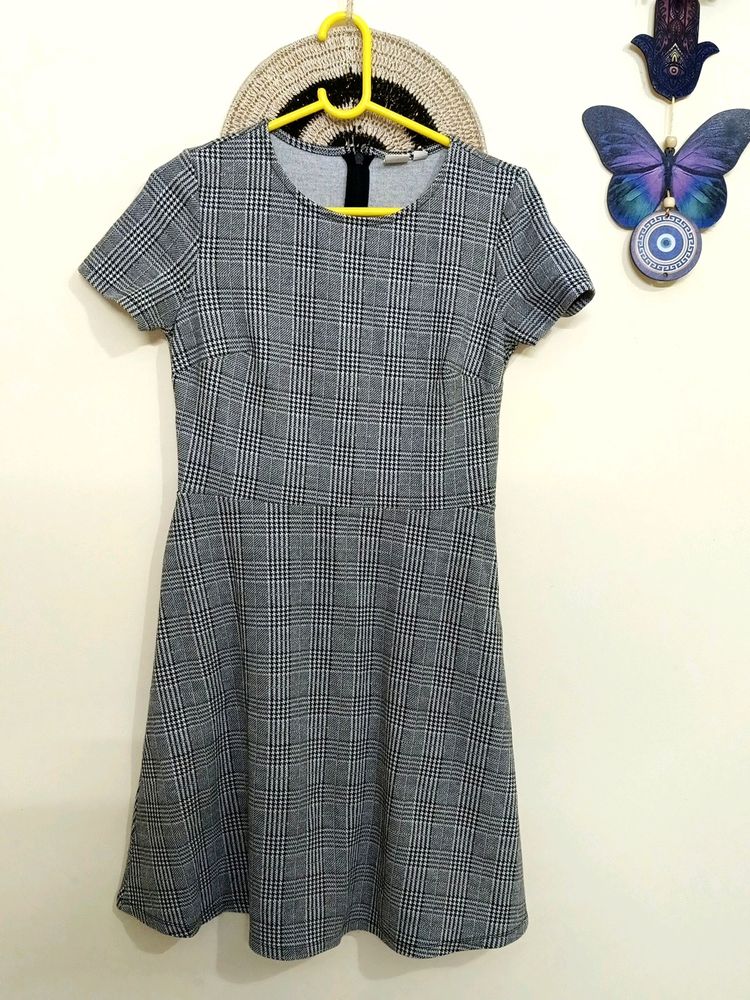 WOMEN'S DRESS DA(4)