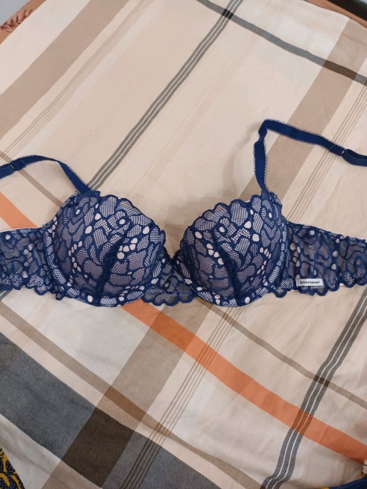 Padded Bra Size 32