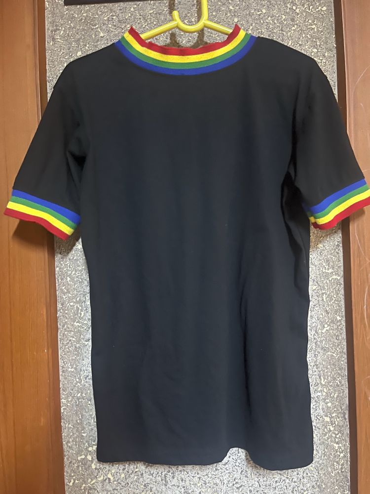 black t shirt multiple coloured colar sleeve