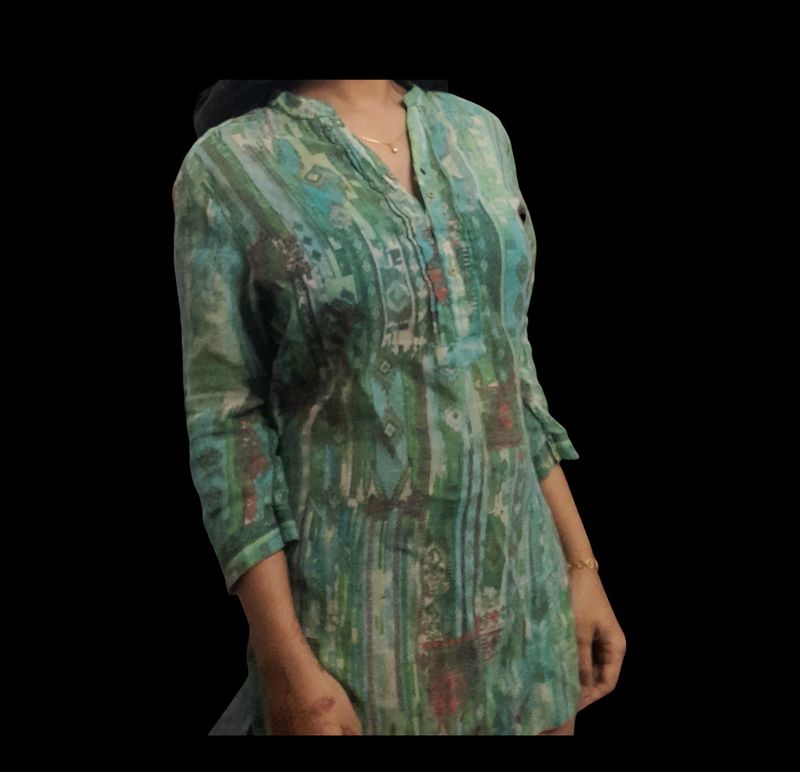 Womens Kurtha