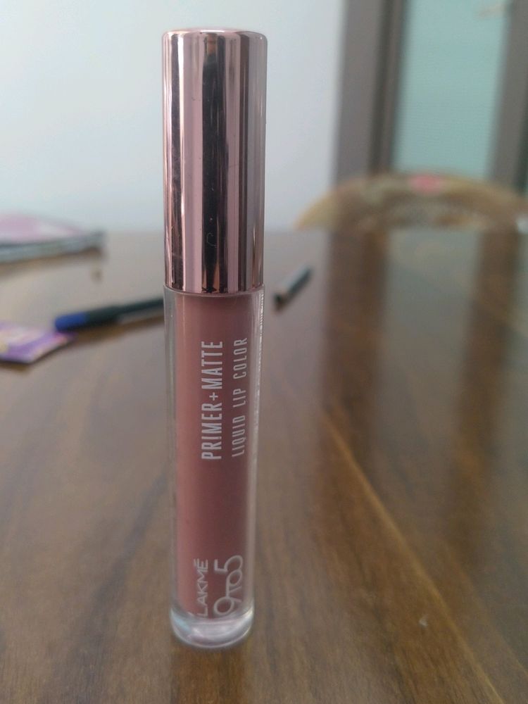 Lakme 9 To 5 Primer+ Matte Liquid Lipstick