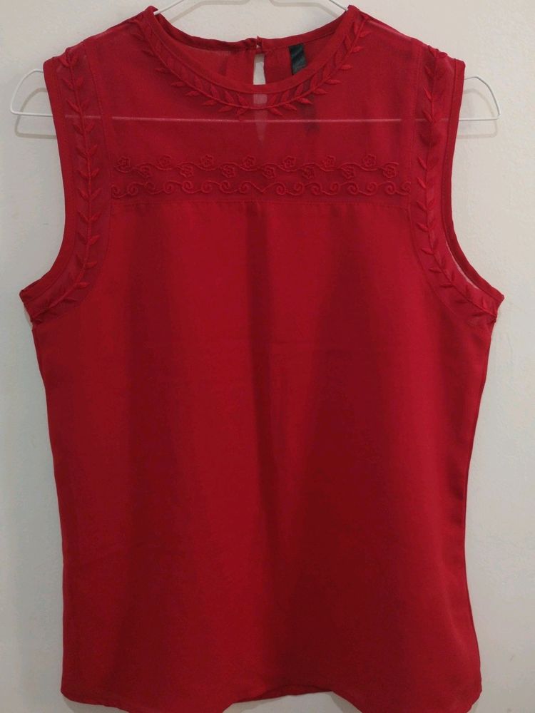 Hey! Brand, Beautiful Sleeveless Red Color Top