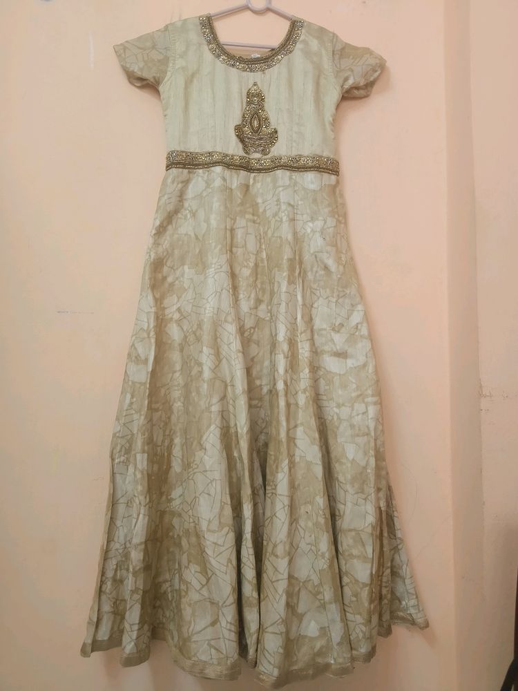 Ethnic Gown For Wedding Wear