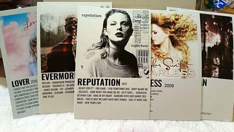 Taylor Swift Mini Posters