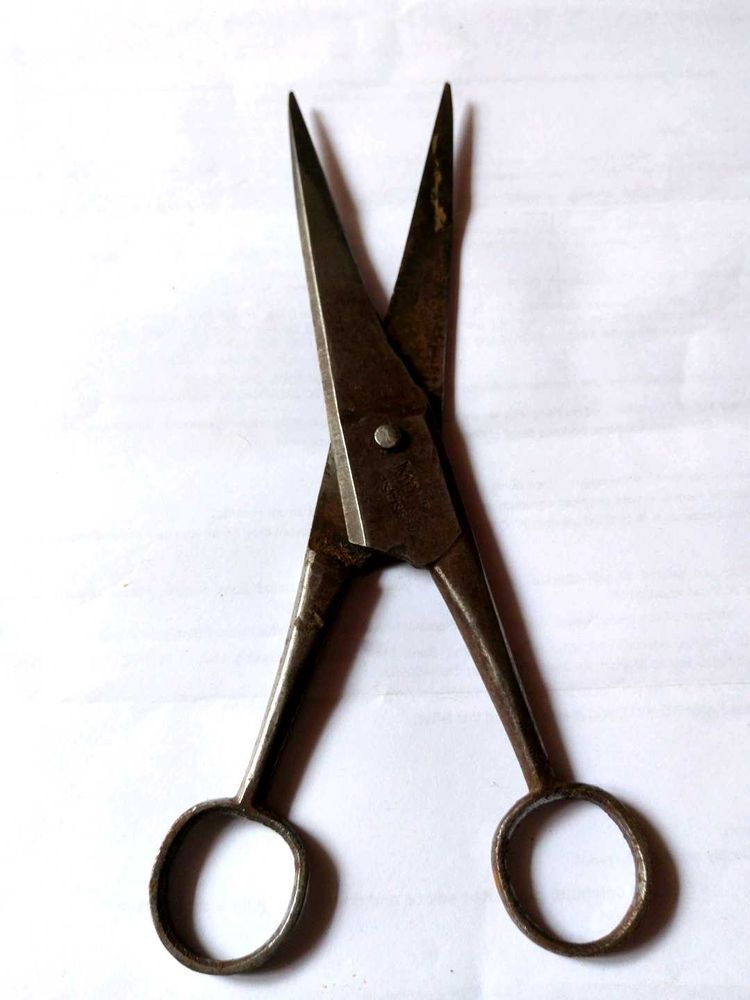 Used Hair Cutting Scissors 7.5inch Of