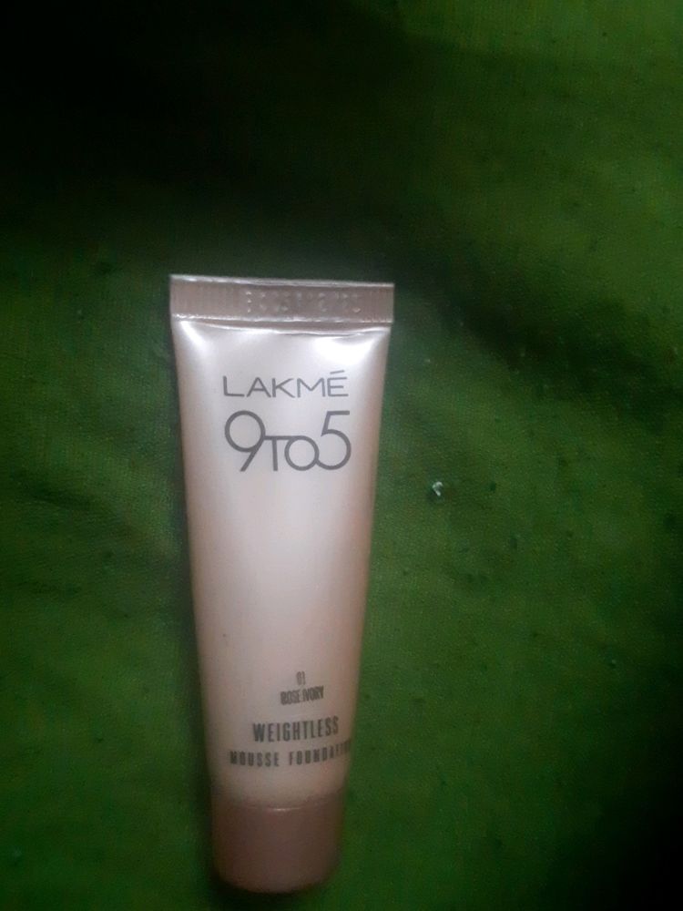 Lakme 9to5 Creem