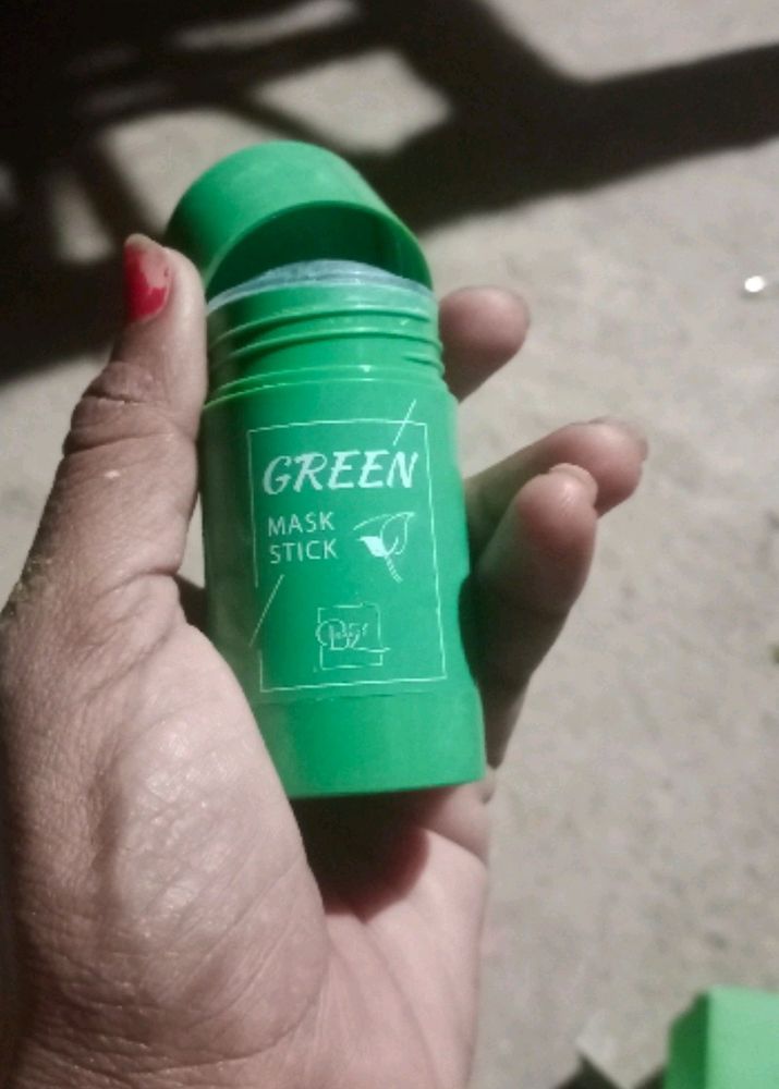 Green Mask Stick