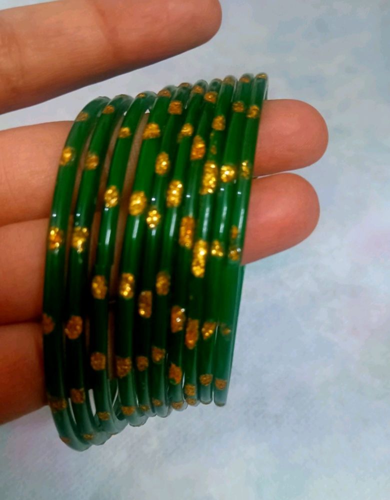 Green Bangles In Chepast Prize