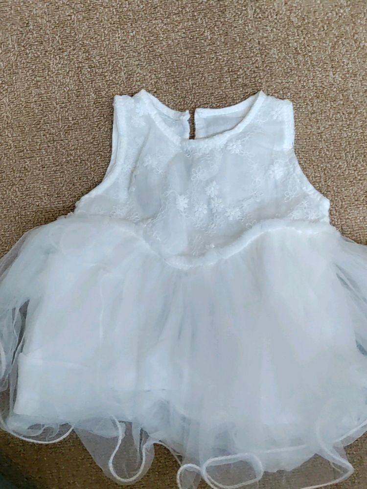 Baby Frock Size L (6 Months)