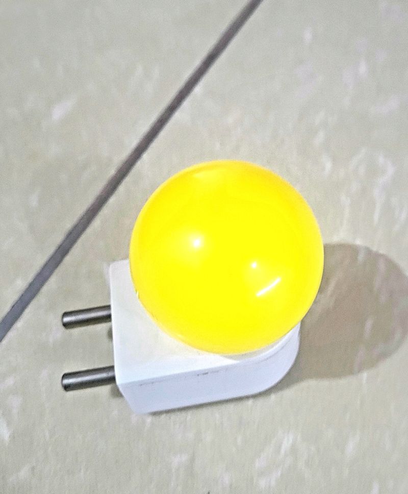 Cool Yellow Light Bulb 0.5 Watt