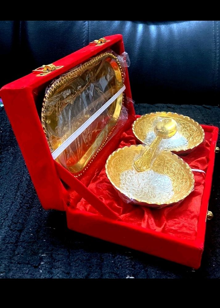 Gold Plated Bowls And tray With Spoon Set Ideal Fo