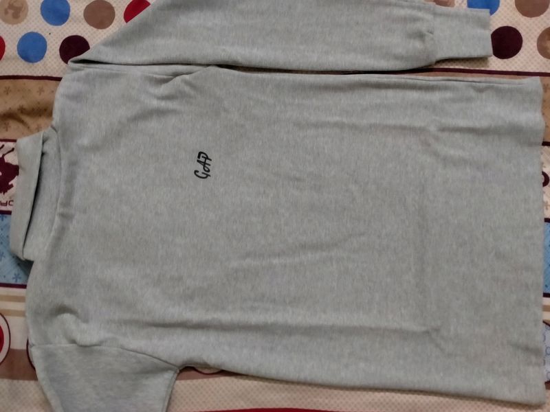 Just 450/-New Streachable Sweatshirt.