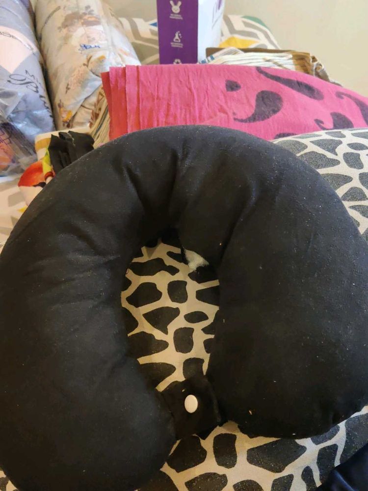 Neck Pillow For Travelling