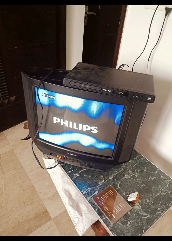 SONY TV AND PHILIPS DVD PLAYER