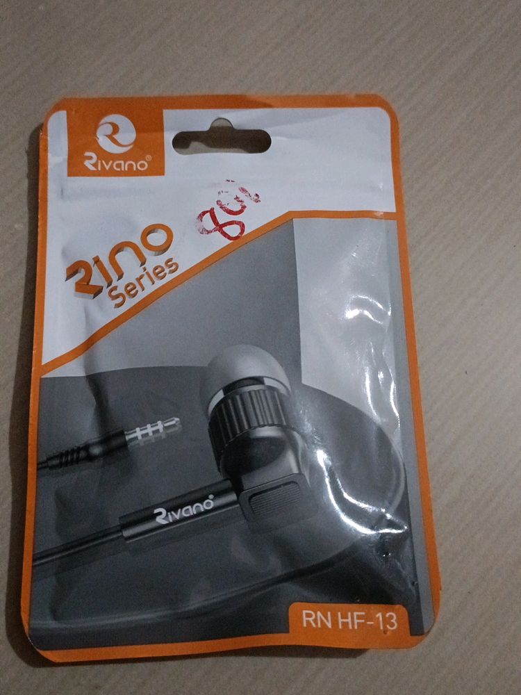 Rivano Earphone