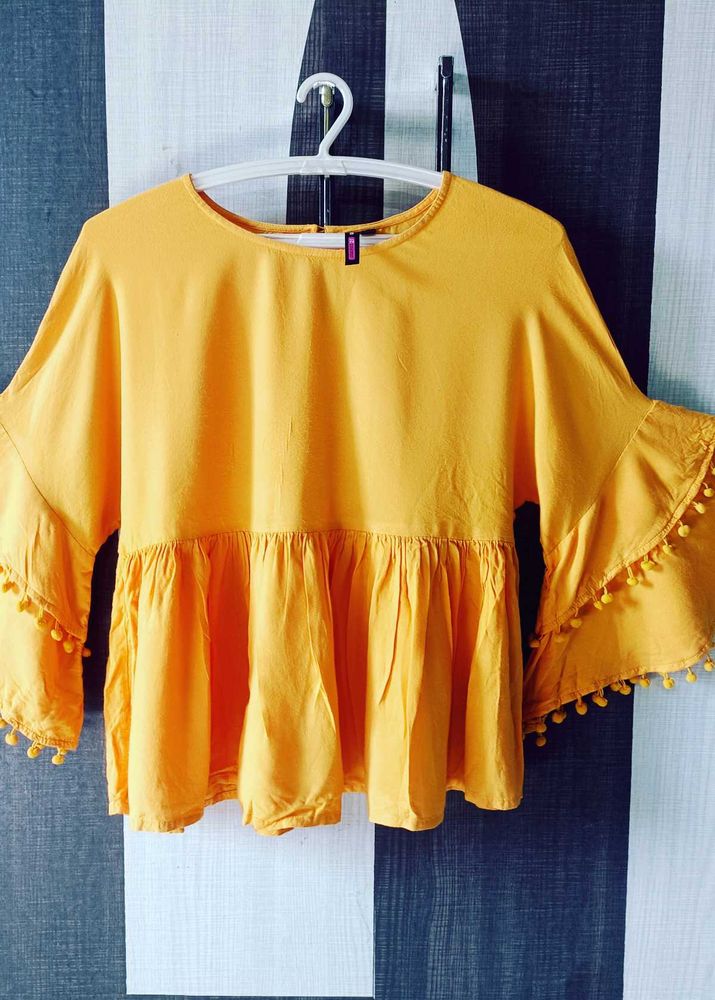 Women Branded Solid Casual Mustard Peplum To